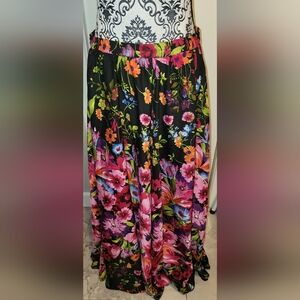 Flint &‎ Moss Floral Maxi Skirt